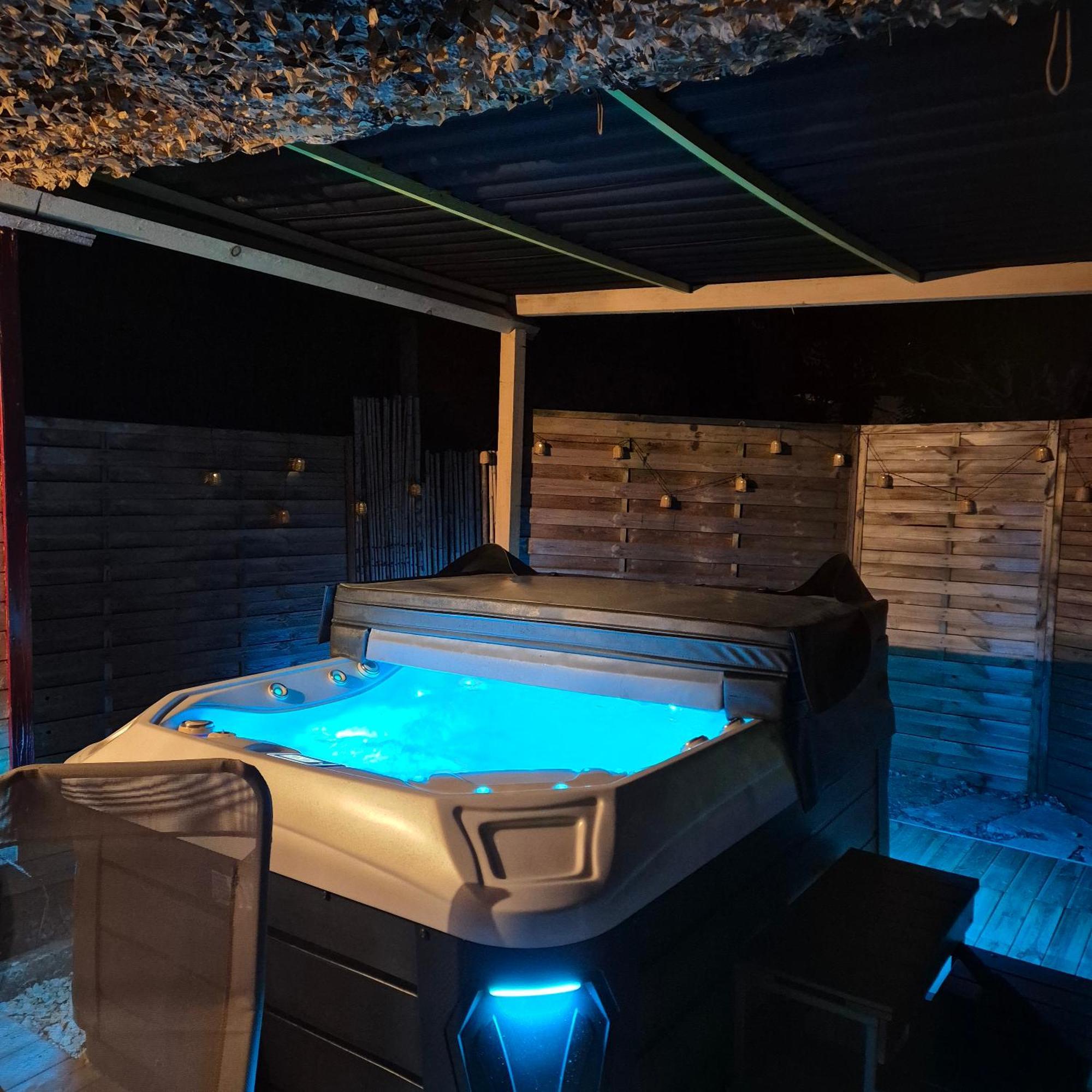 Roulotte „Couleur“ Villa Condom Kültér fotó